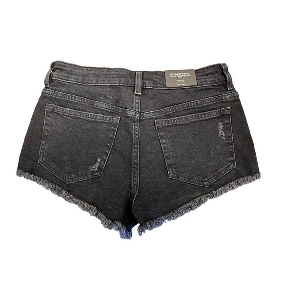 NWT Black Denim Low Rise  Distressed Jean Shorts  4 - Picture 4 of 8
